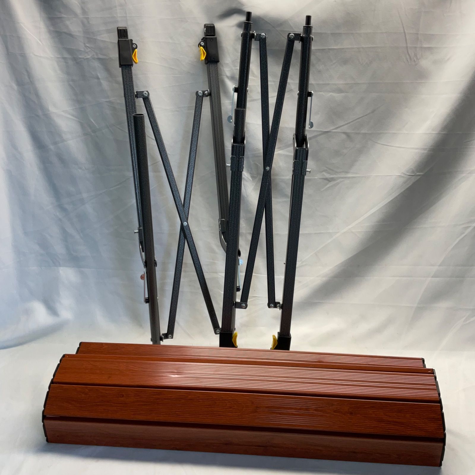 ティンバーリッジ ロールアップキャンプテーブル TIMBER RIDGE