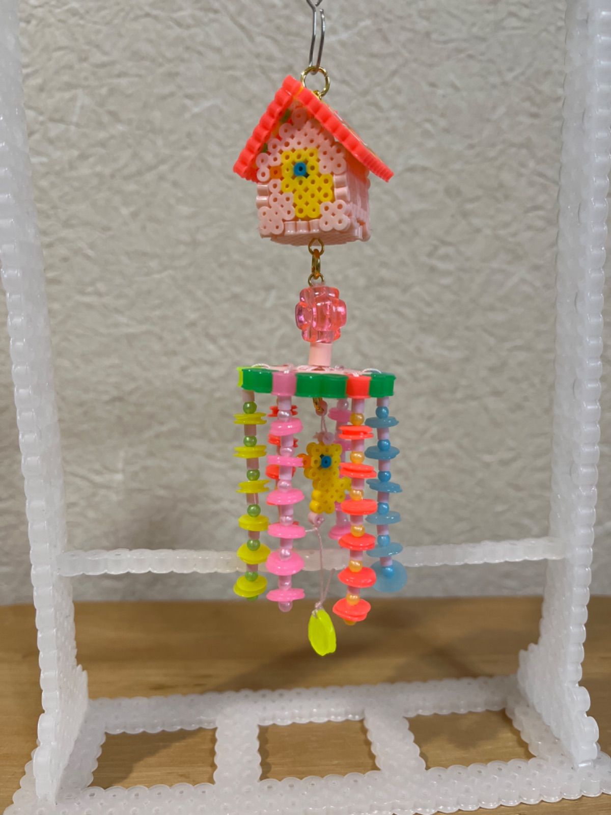 メルカリshops アイロンビーズ ミニチュア オルゴールメリー おうち 小鳥