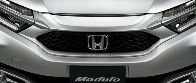 HONDA ホンダ 純正 SHUTTLE シャトル フロントグリル クリスタルブラックP 2017.2～仕様変更 08F21-TD4-040 | フロント グリル 取り付け DIY おすすめ エアロパーツ 車 外装 車用品 カー用品 部品 パーツ 