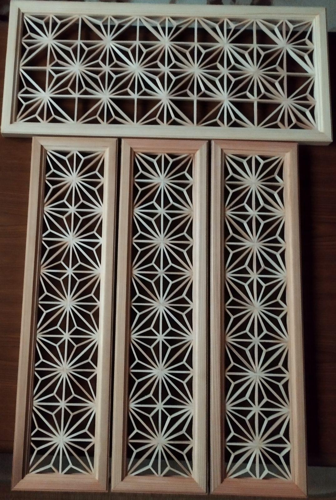 131❣️特価❣️ 麻の葉組子　吹き抜け 4枚一組 木製額縁 131❣️特価❣️ 麻の葉組子吹き抜け 4枚一組 木製額縁