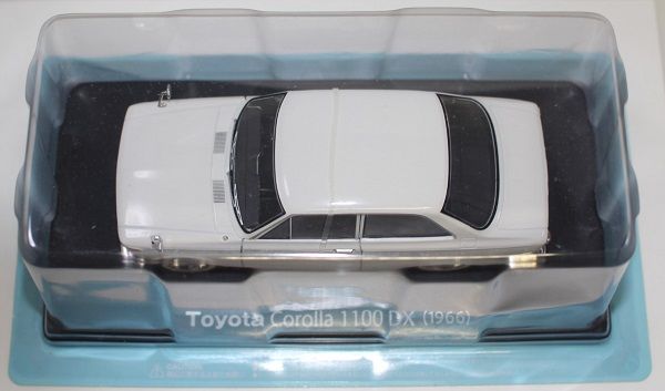 USED 未開封 1/24 国産名車コレクション トヨタ カローラ 1100DX 1966