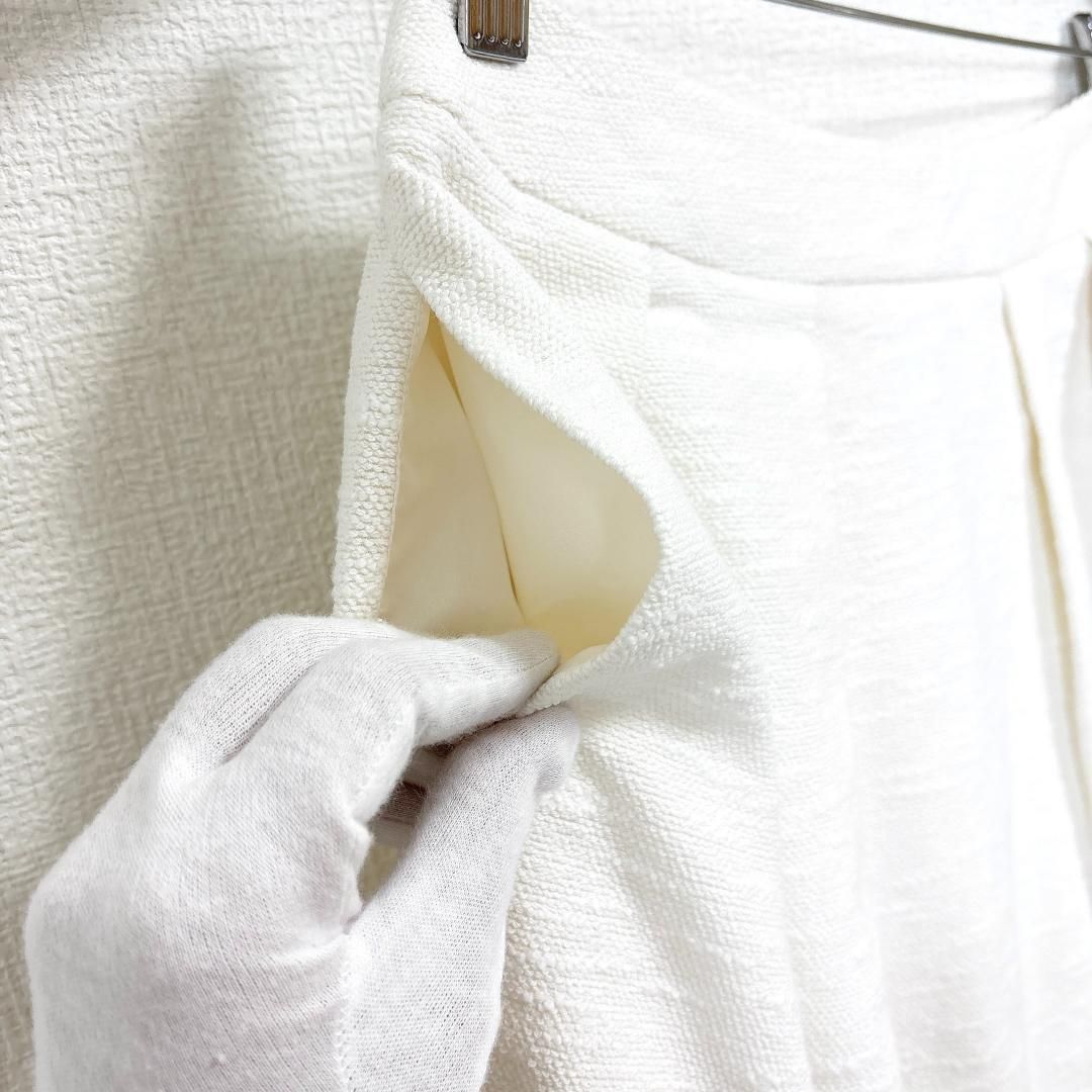 ひざ丈スカート