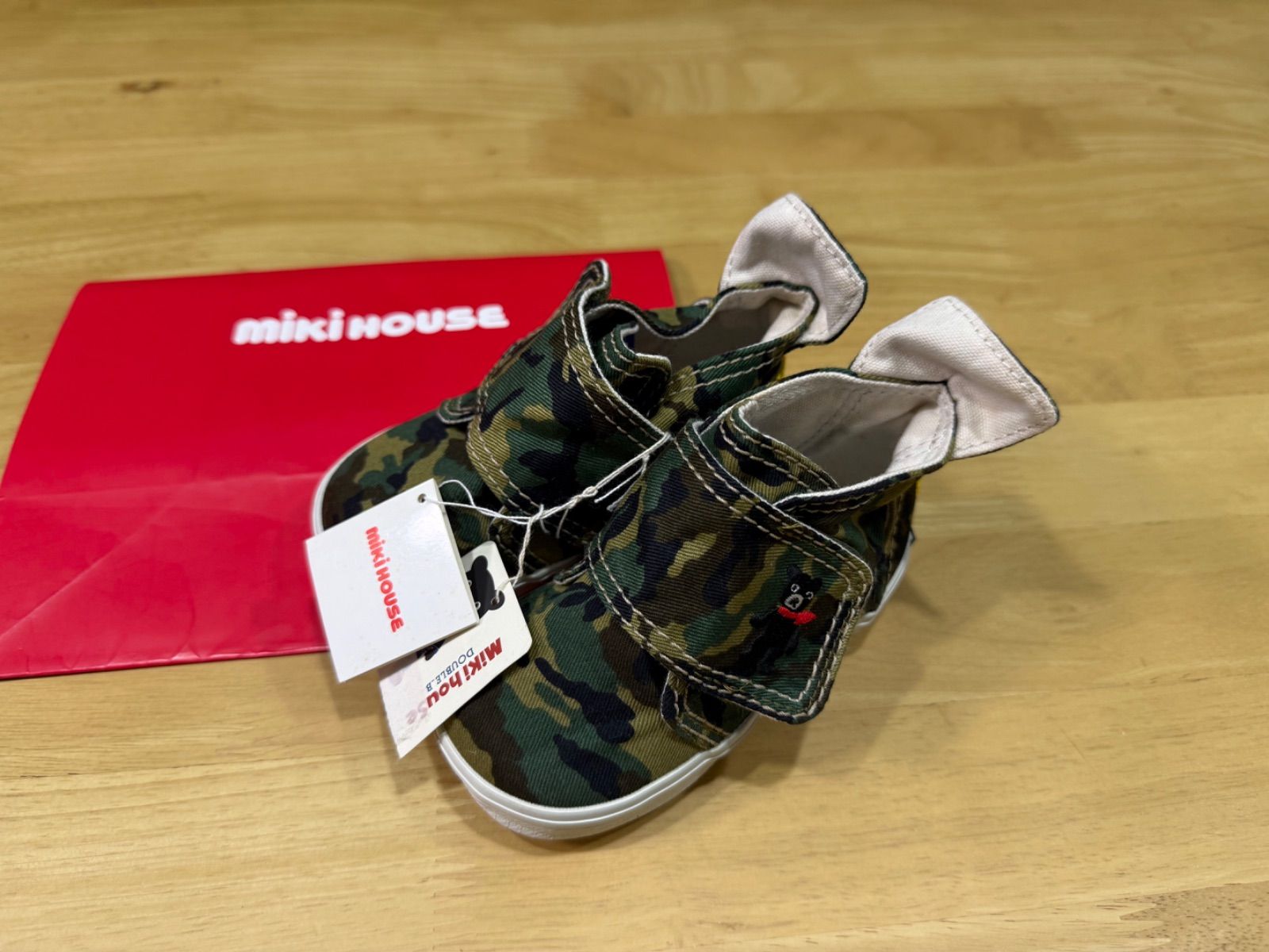 新品タグ付き◎ミキハウスダブルビー靴◎サイズ13.5センチ