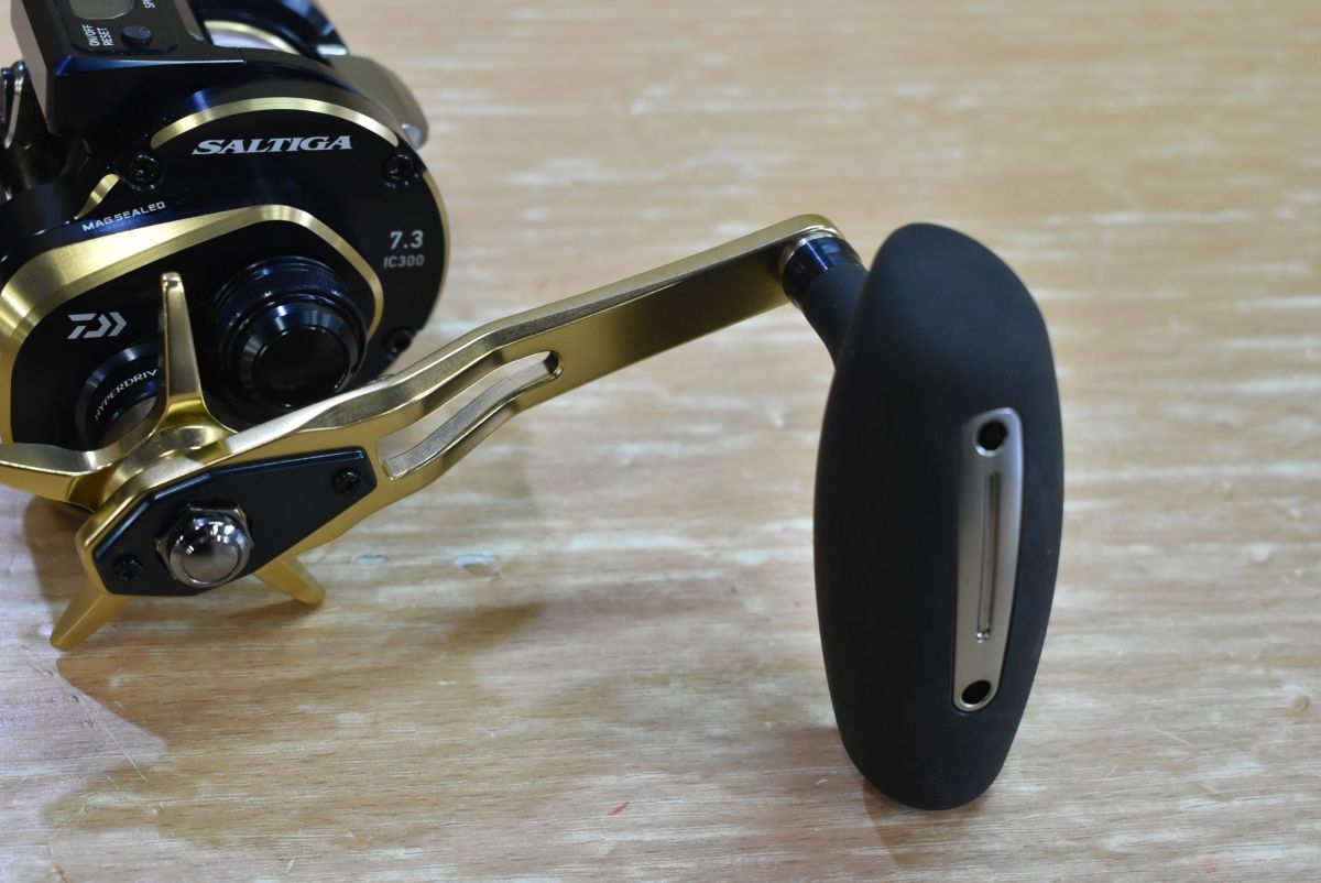 ダイワ 21 ソルティガIC 300HL-SJ 2021年モデル (左巻) ダイワ(Daiwa