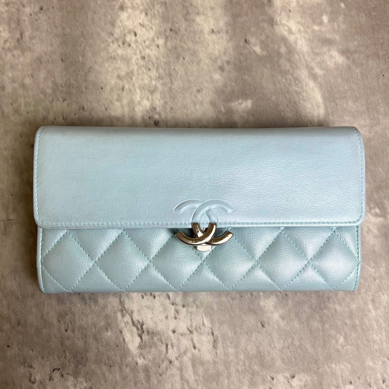 ✨良品✨ CHANEL シャネル 長財布 折り財布 ハーフココ マトラッセ 