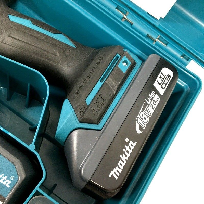 穴あけ 充電器