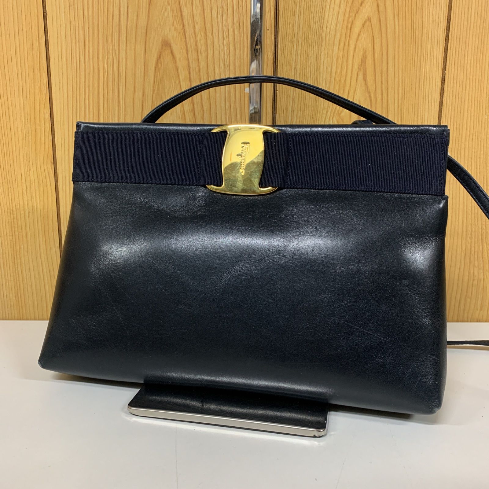 ヴィンテージ フェラガモ ショルダーバッグ Salvatore Ferragamo サルヴァトーレ フェラガモ ショルダー