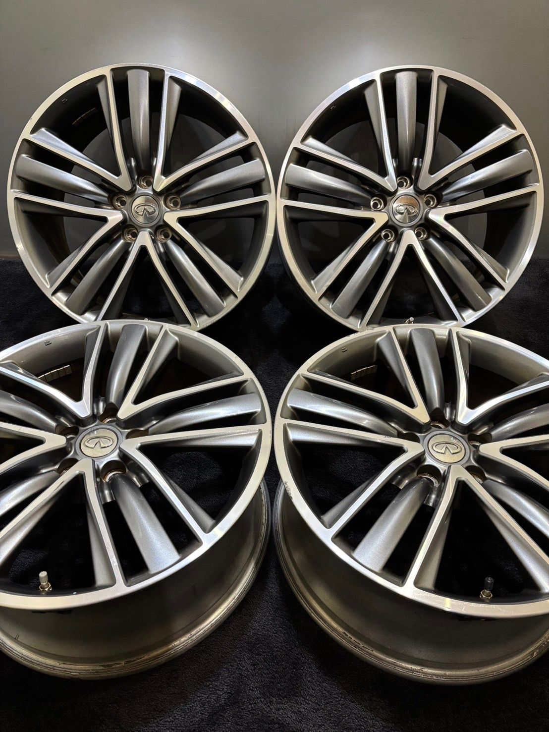 ☆日産 インフィニティ スカイライン V37 純正 19インチ 8.5J +50