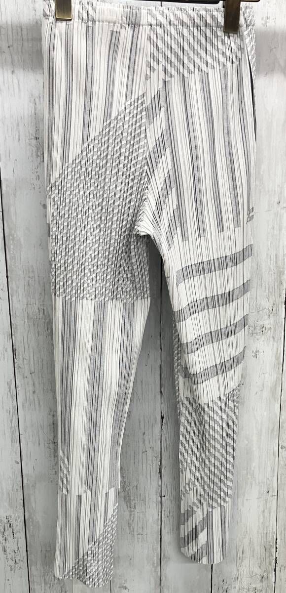 美品】PLEATS PLEASE ISSEY MIYAKE ホワイトサイズ1 Pleats Please