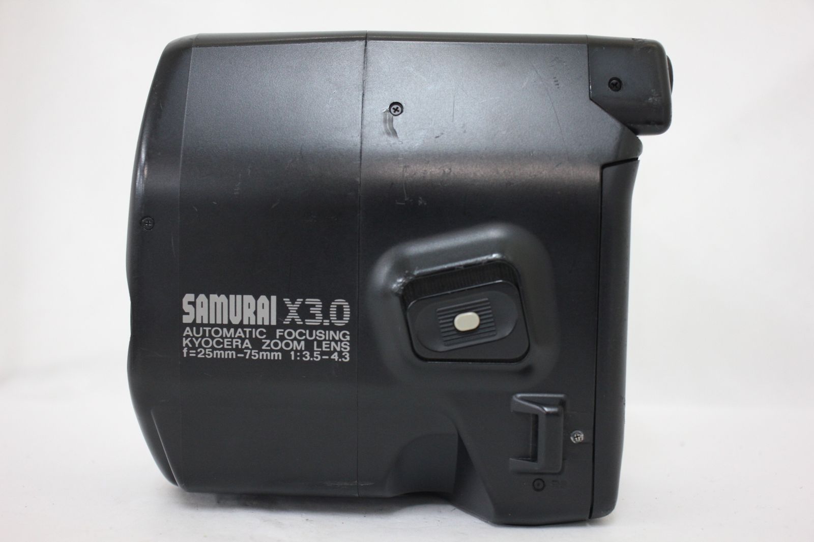 コンパクトカメラ