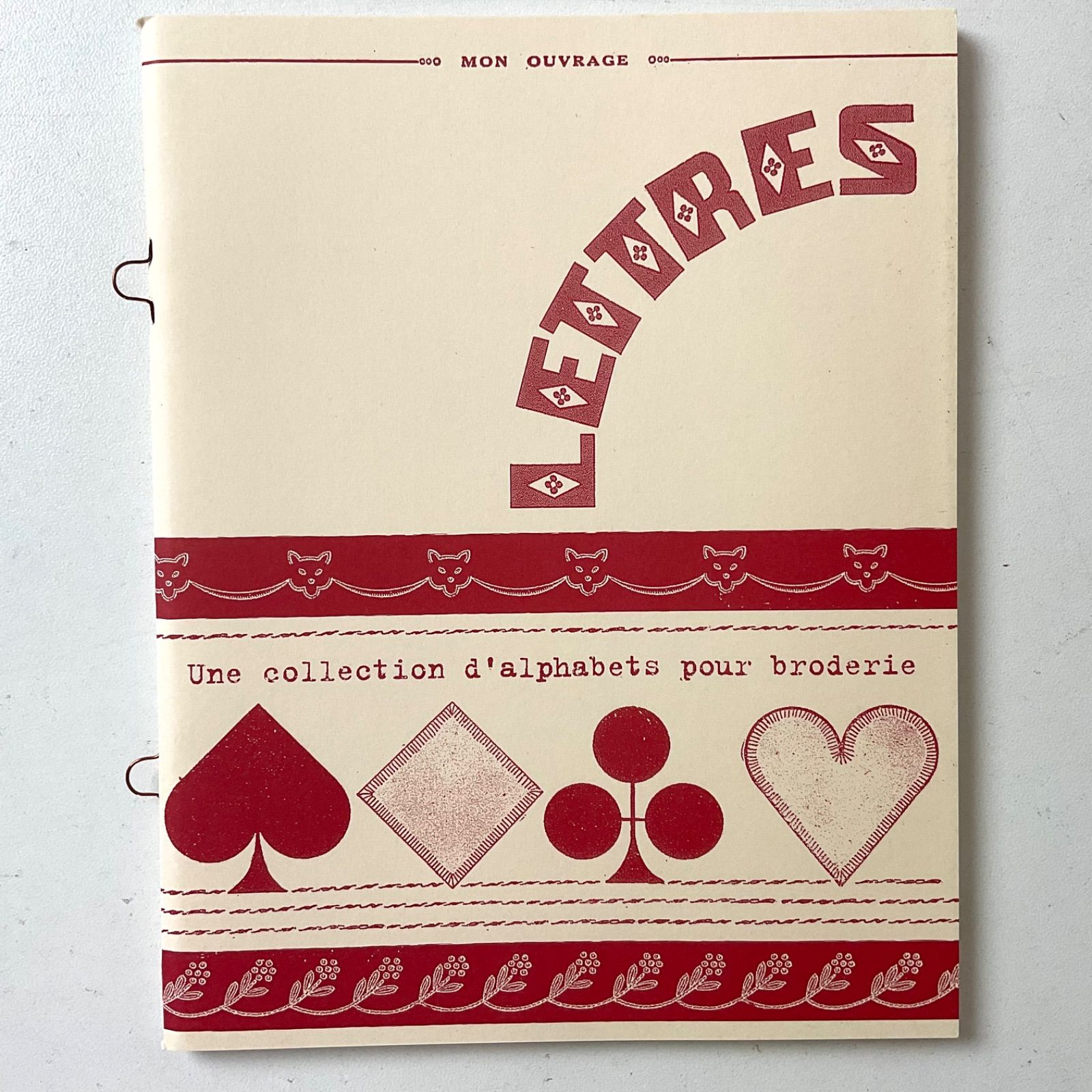 Letter 1 Letter2 Letter3 ３冊セット デザイン 洋書 手芸本 刺繍 マイ イニシャル ミニブック 3 レターズ LETTRES