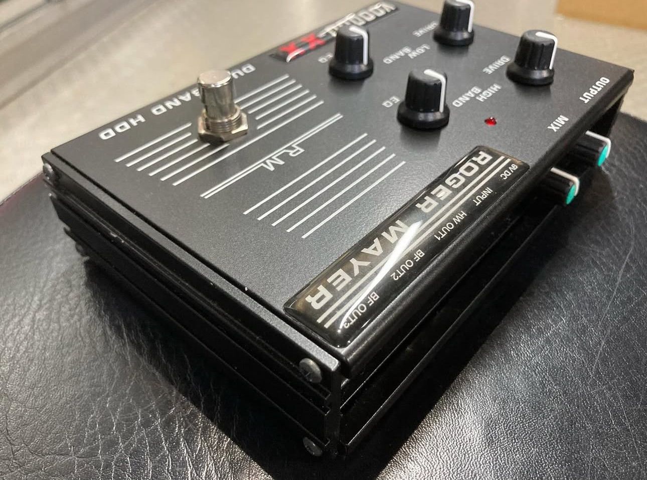 Roger Mayer VooDoo-XX WWW_TRAVELLANDINDIA_COM