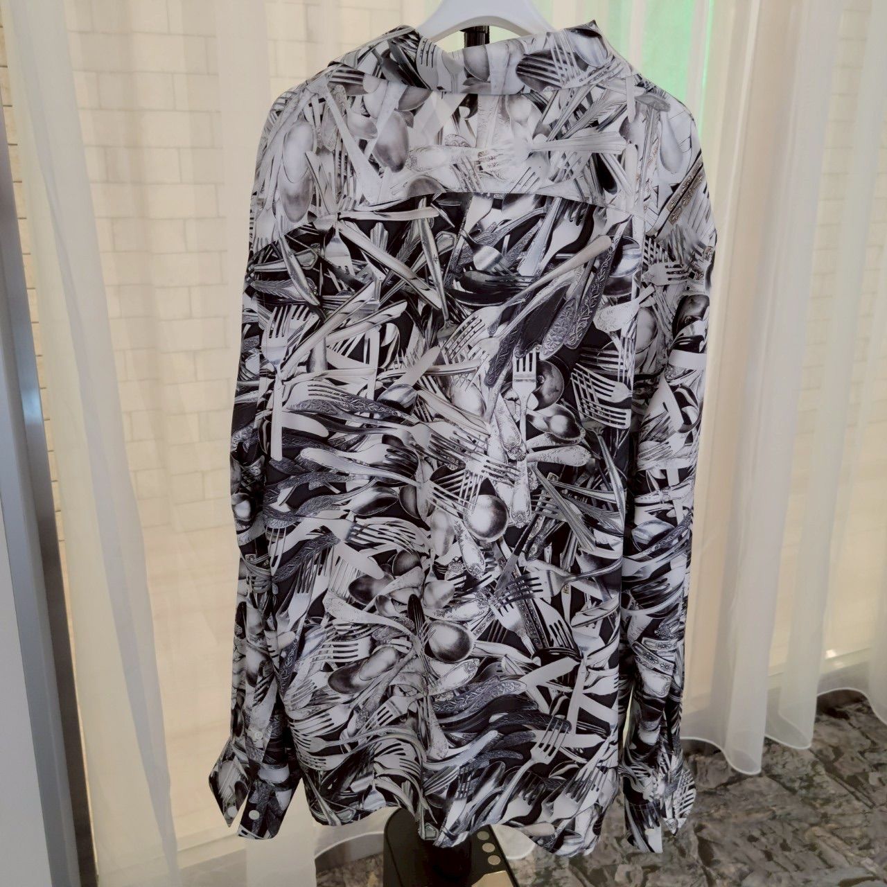 Loewe ロングスリーブ シャツ　ロエベ LOEWE】ロエベ『ロゴ アナグラム ロングスリーブTシャツ sizeL