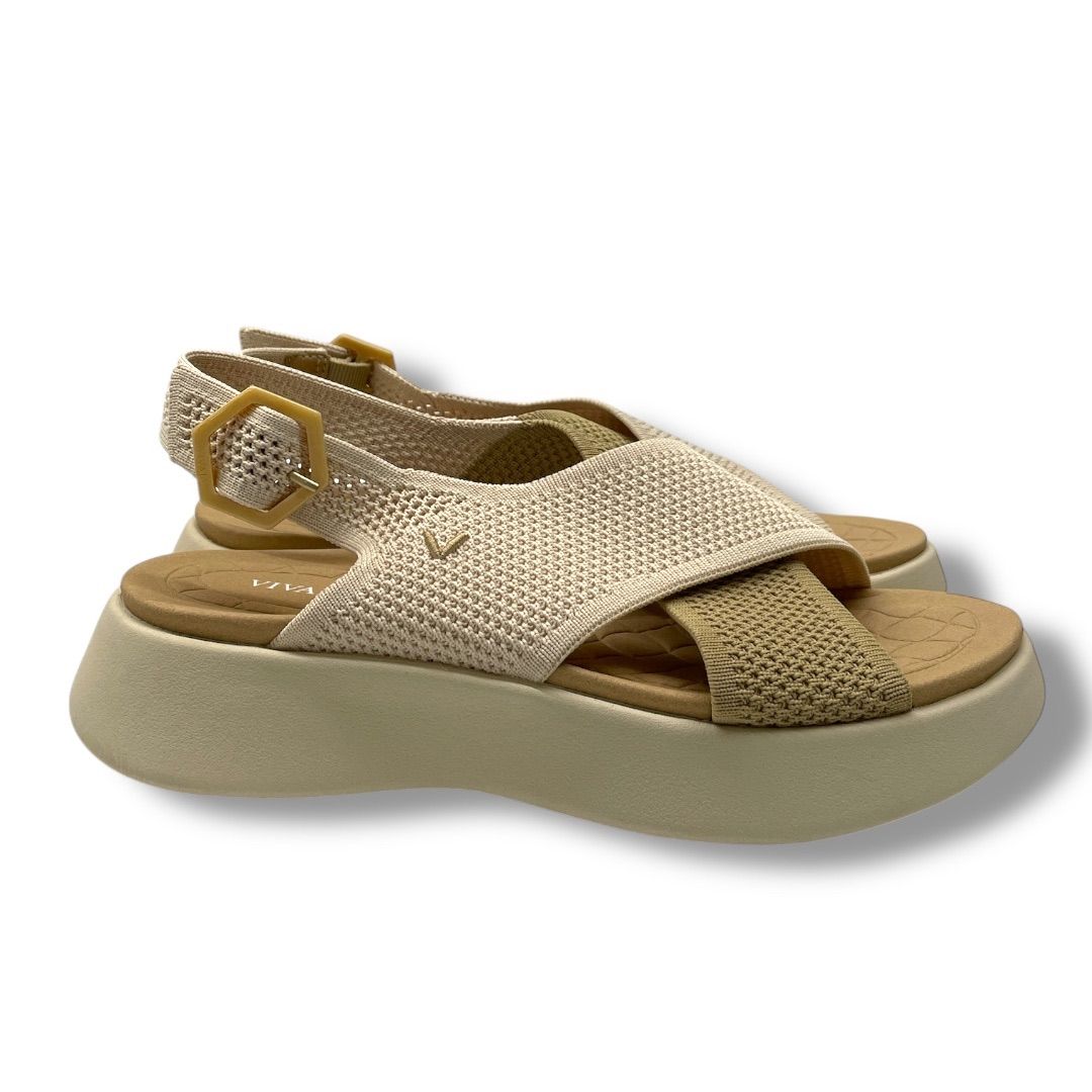 ほぼ未使用　VIVAIAビバイア　ベージュ クロスストラップサンダル　24 de-pc.jpg