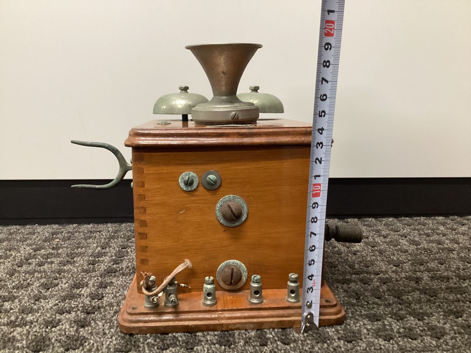 昭和レトロ 昔の電話 デルビル磁石式壁掛電話機 ベルが鳴ります