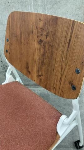 オカムラ okamura 製 ライブスネスティングチェア81S9FZ FXW6 IB