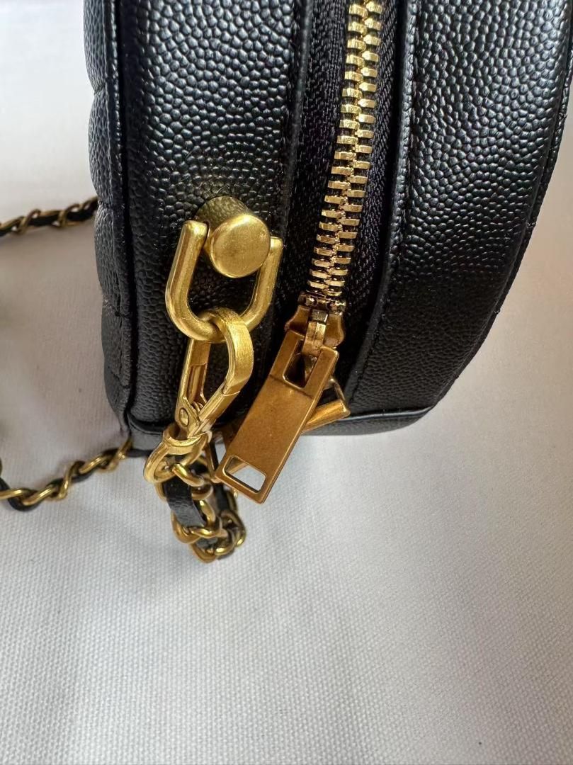 YSL ショルダーバッグ