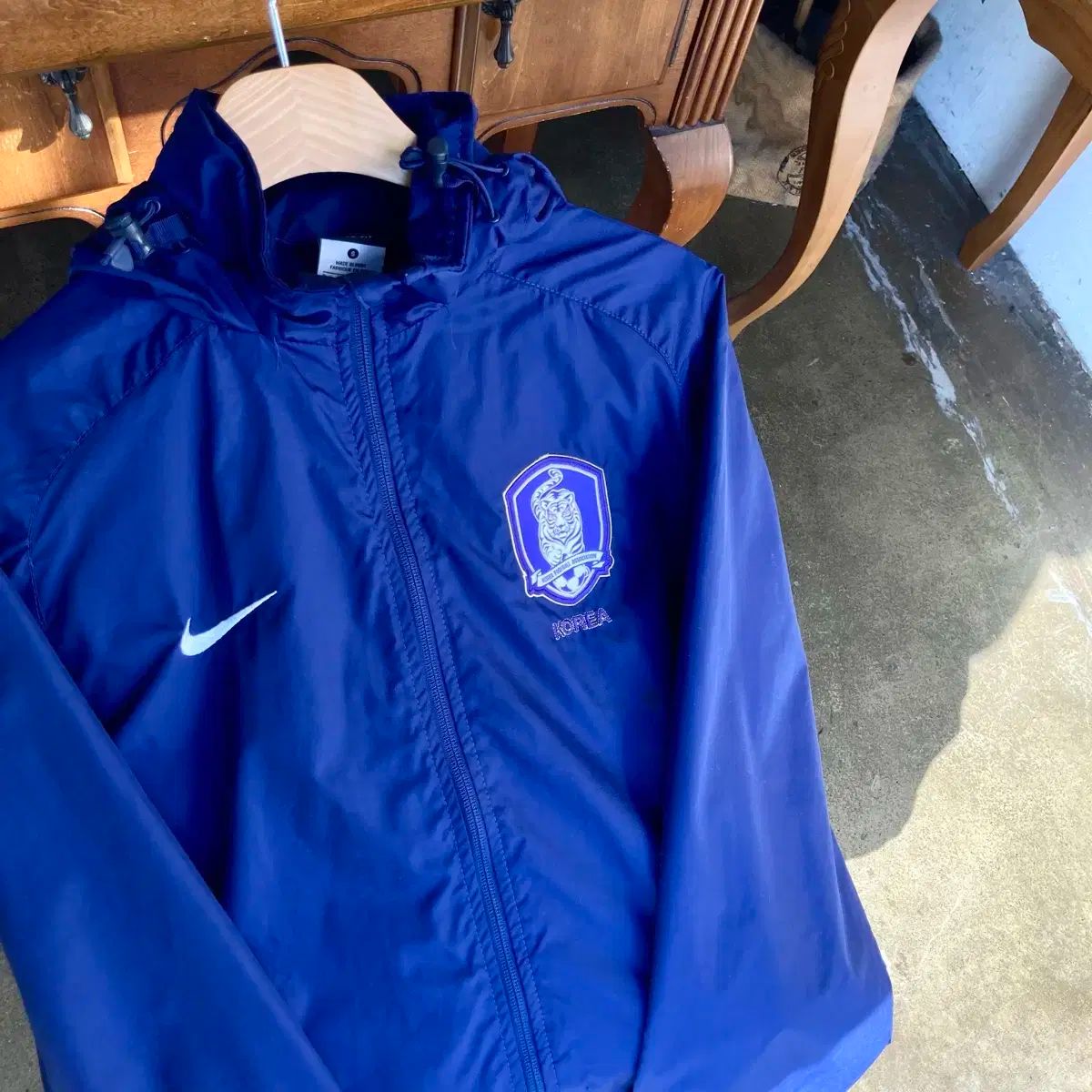 Nike(ナイキ） スウッシュ コリア ウインドブレーカー