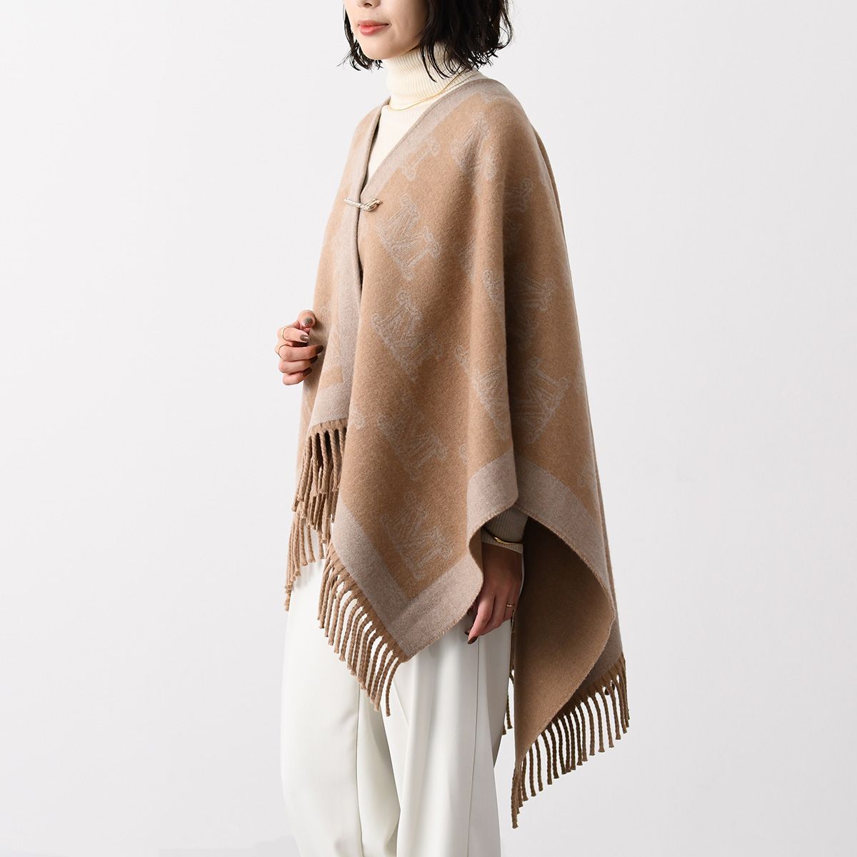 Max Mara マックスマーラ ポンチョ アウター FRINE ウール ジャカード