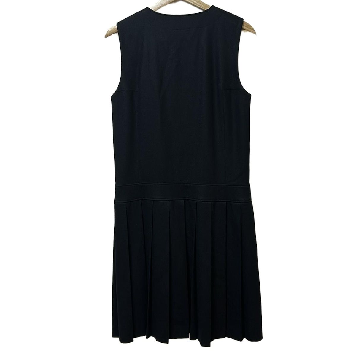 美品★ヨシエ イナバ yoshie inaba★膝丈　オシャレ　ジャガードスカート★ YOSHIE INABA（着丈（スカート・ワンピース・ドレス）膝丈