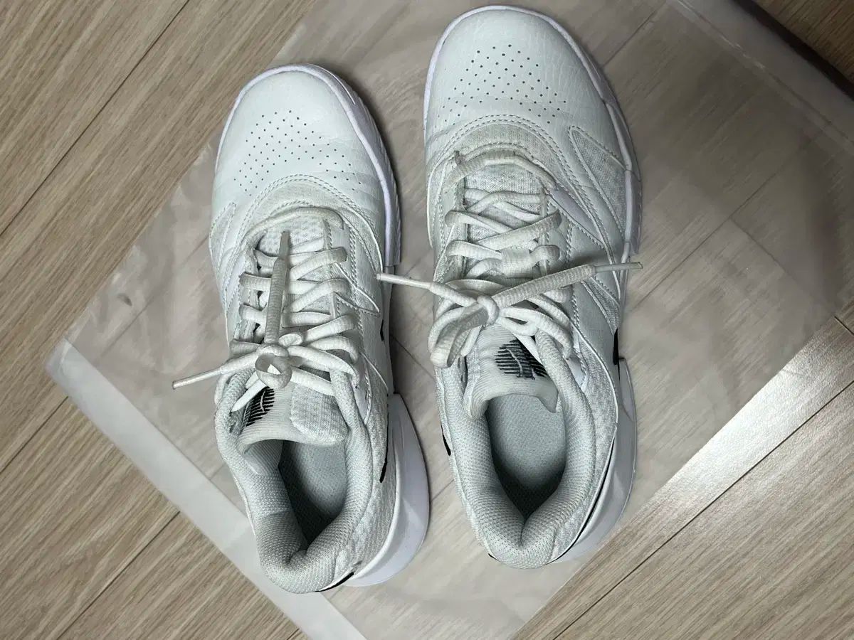 NIKE ナイキ