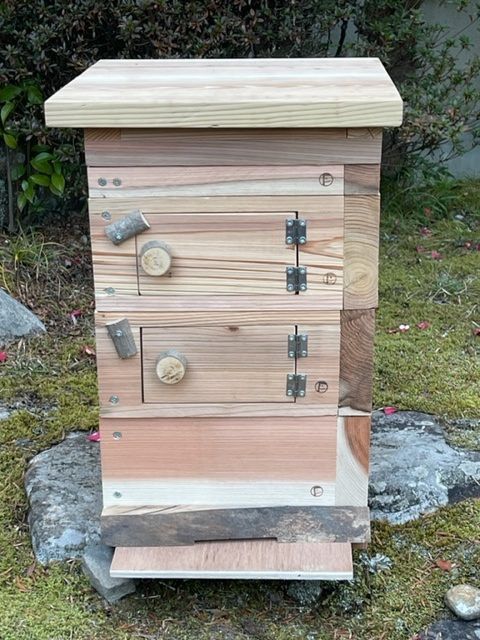 日本蜜蜂重箱式巣箱！ハニーズハウス！ニセット！超訳あり特価
