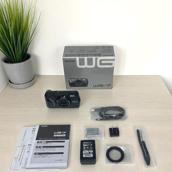 中古】リコー RICOH WG-7 ブラック 本格アウトドアカメラ 3100 RICOH