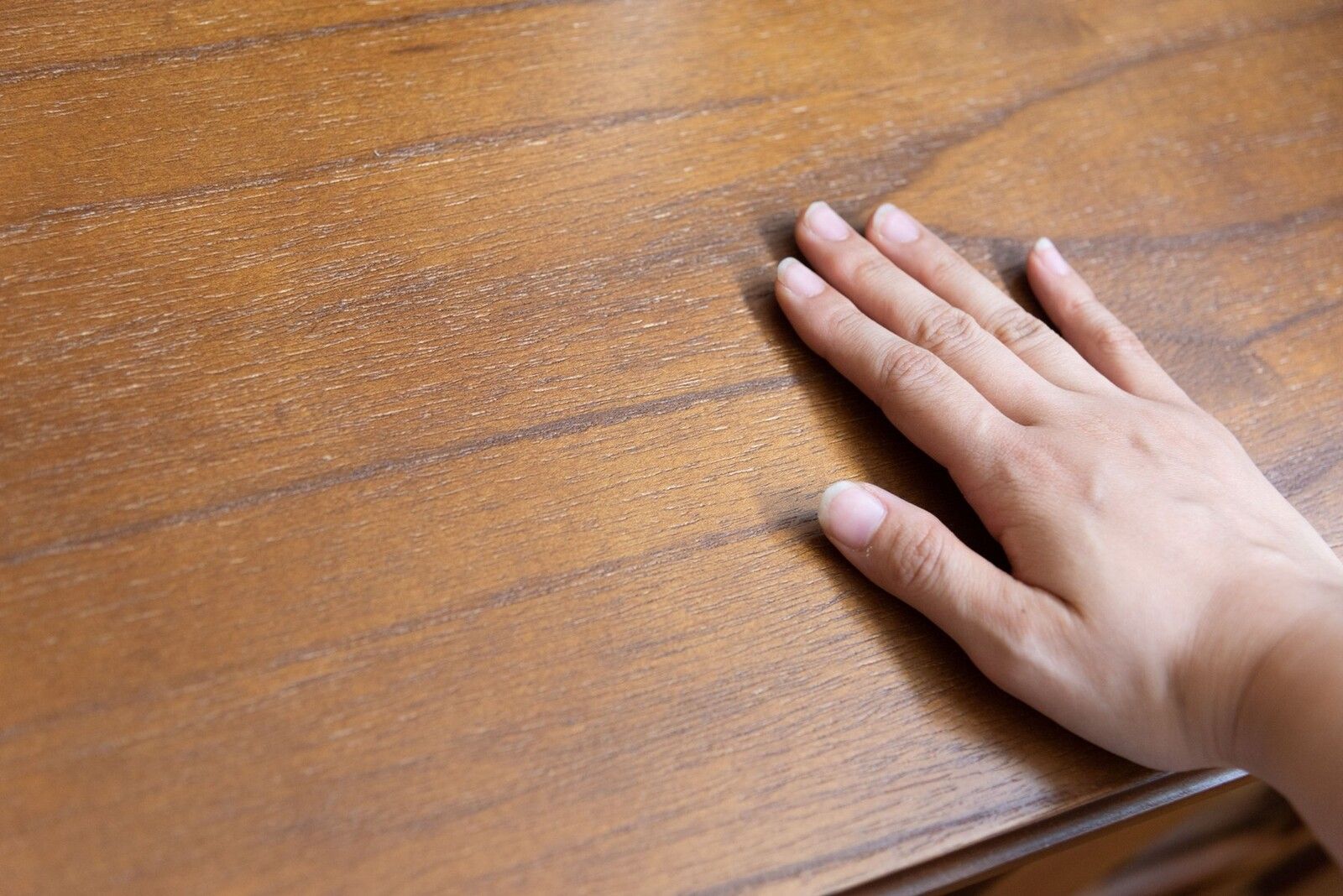 ＆ キャビネット