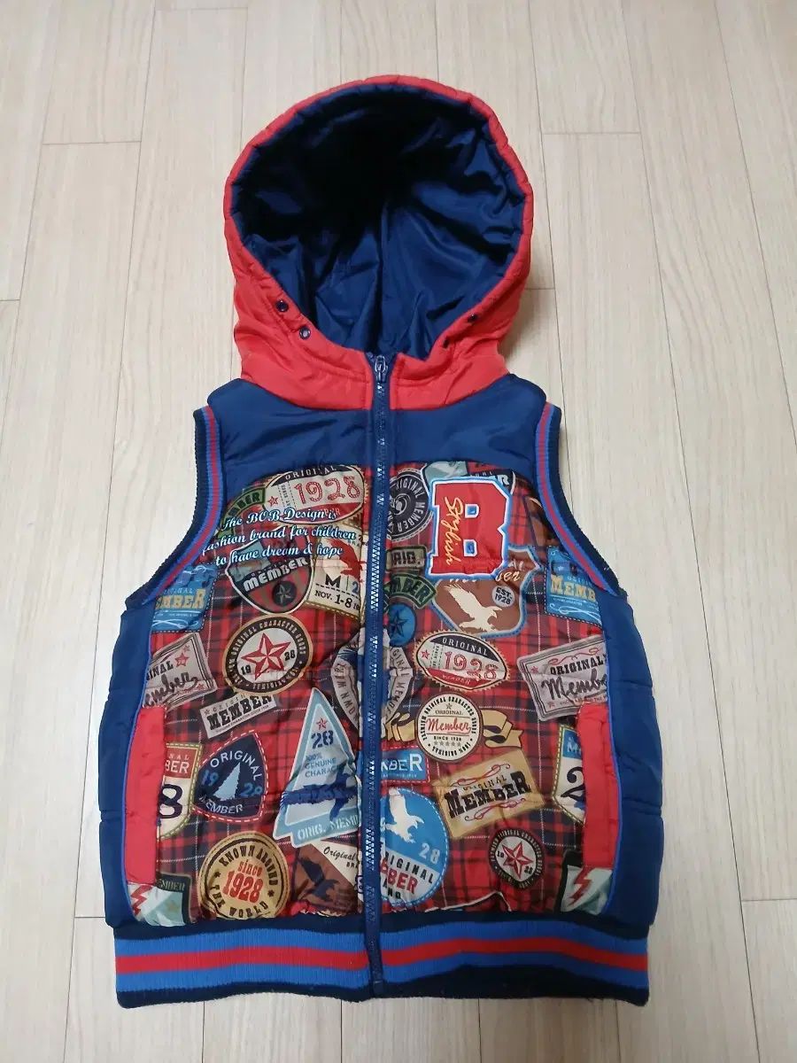 BOB キッズ ダウン フード ベスト WHO 120