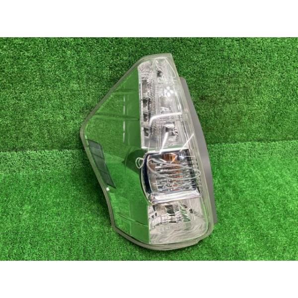 プリウスα ZVW40W 左テールランプ・テールライト G 7人 スタンレー 47  