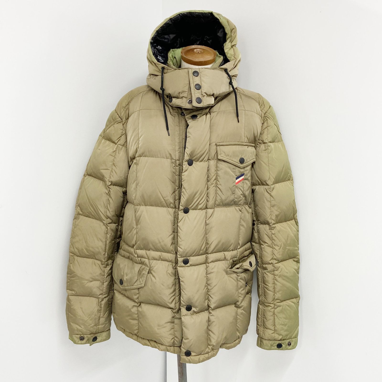 MONCLER モンクレーダウンジャケット ベージュ-