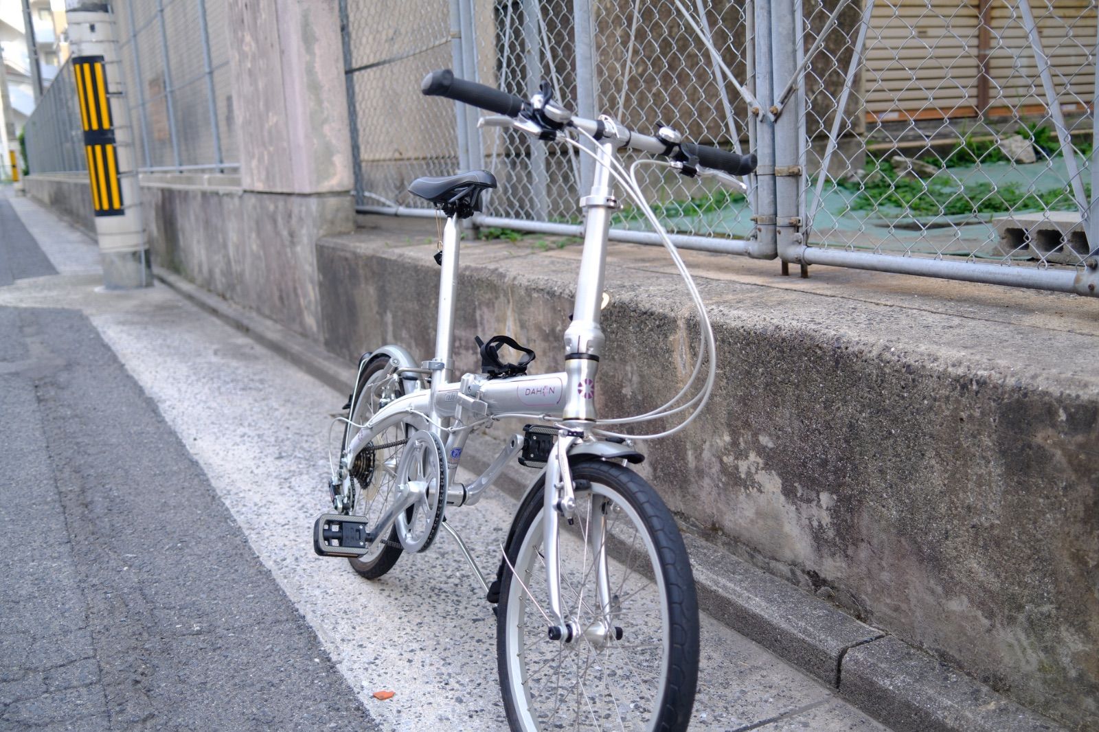 引き取り限定 DAHON ROUTE 中古車 - メルカリ