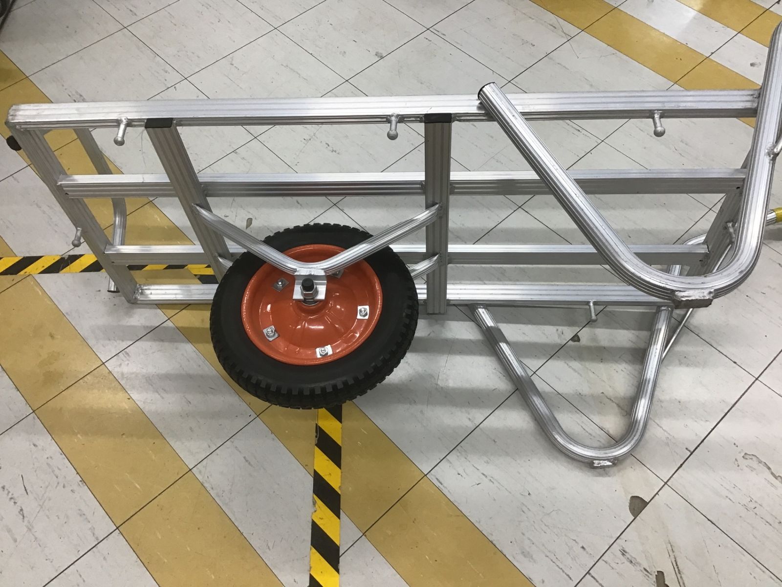 台車W610ｘＨ590ｘＤ1600mm●アクトツール富山店●大