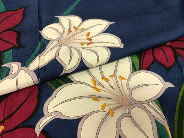 平和屋着物○豪華振袖 刺繍 百合 ユリ 金彩 正絹 逸品