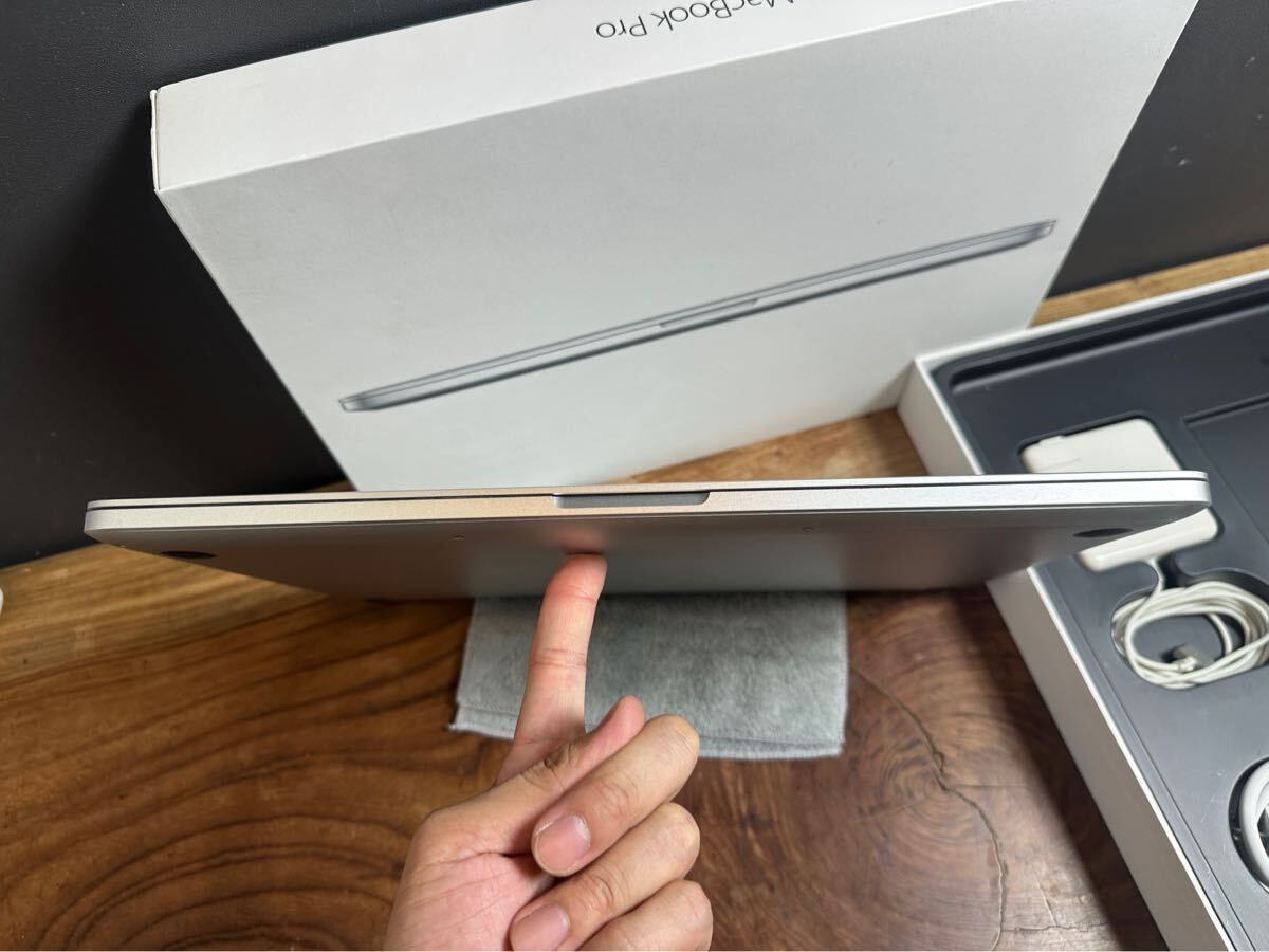 MacBook PRO