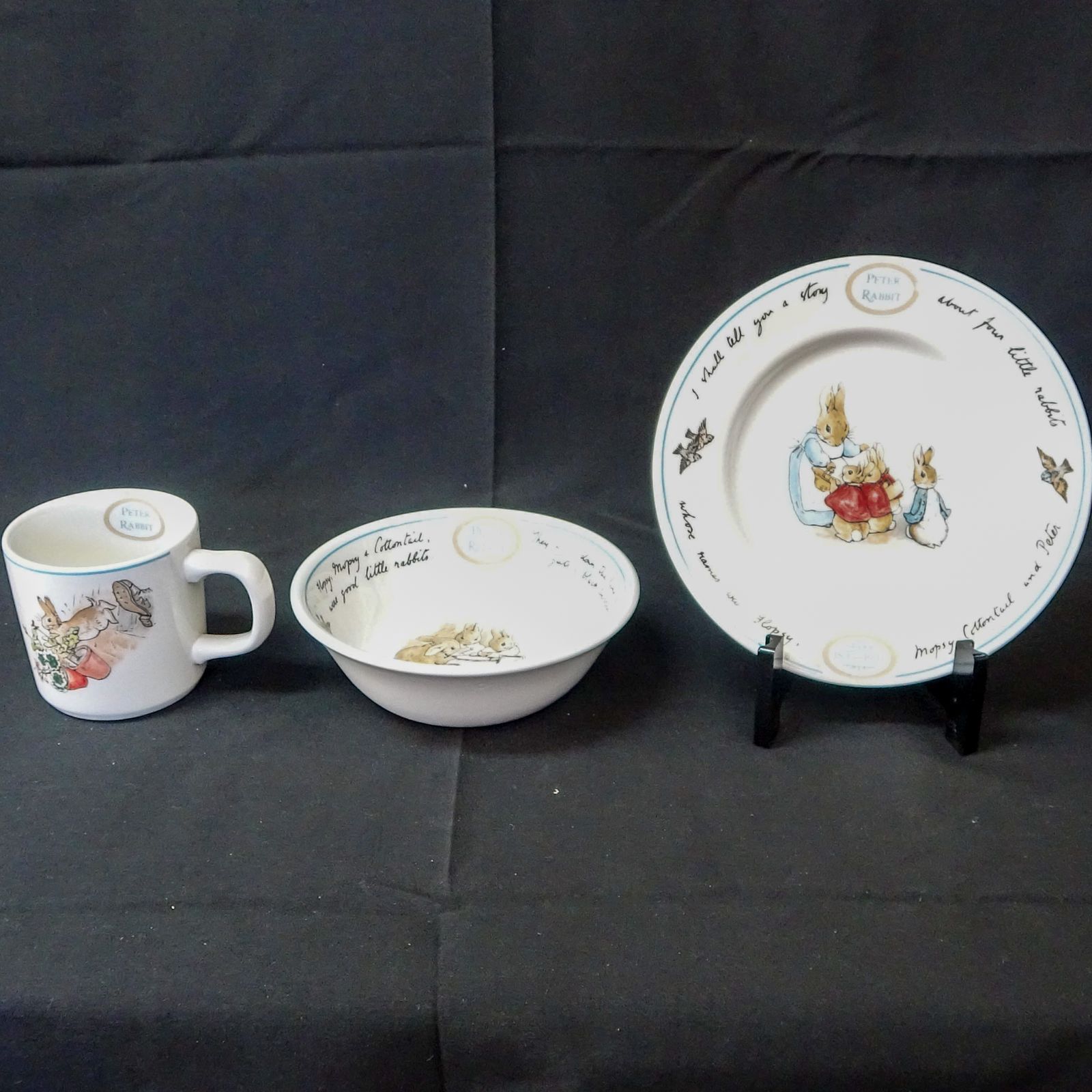 WEDGWOOD ウェッジウッド 食器セット 3点セット ピーターラビット 小皿1点　スープ皿1点　マグカップ1点 