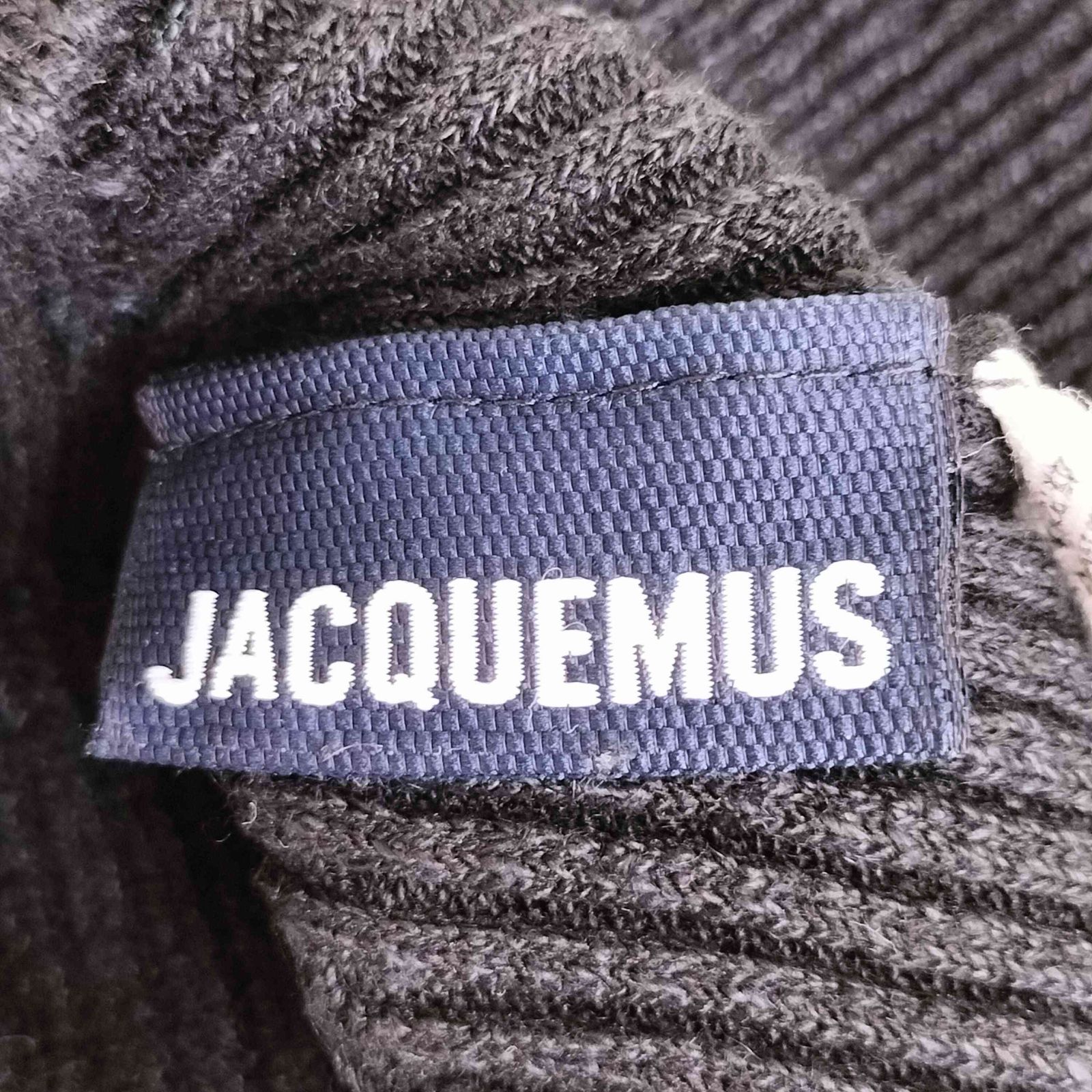 JACQUEMUS(ジャックムス) LA MAILLE MARUBIA ニットトップス レディース DE： 中古 古着 0926 ジャックムス JACQUEMUS LA MAILLE MARUBIA ニットトップス