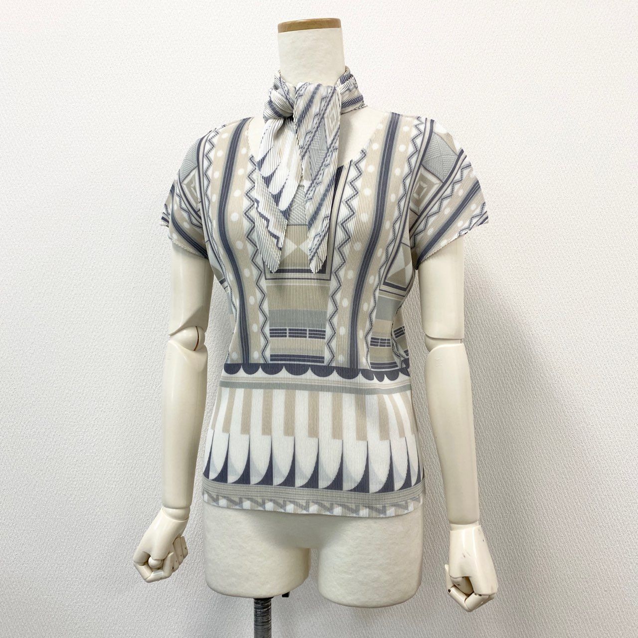 37a16 《美品》 PLEATS PLEASE ISSEY MIYAKE プリーツプリーズ 