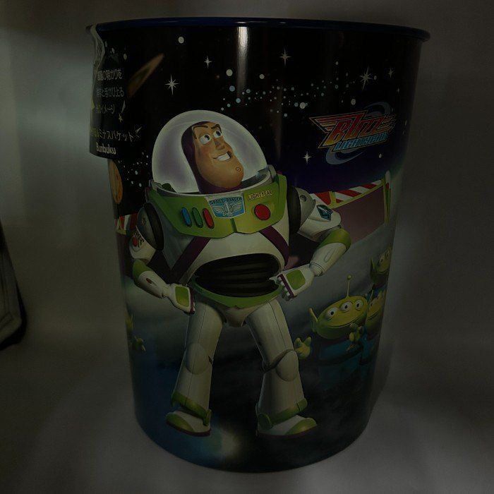 ★バズライトイヤー★トイストーリー ゴミ箱 ダストボックス 未使用★値下げ中 Disney PIXAR トイ・ストーリー 発光するルミナスバケット バズ