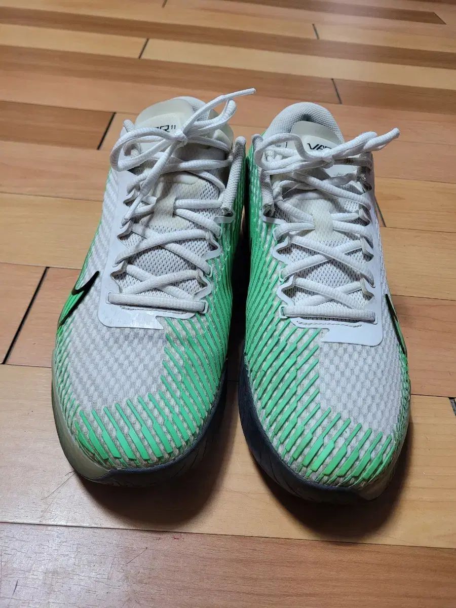NIKE ナイキ コート エア ズーム ヴェイパー プロ 11 テニスシューズ 290mm