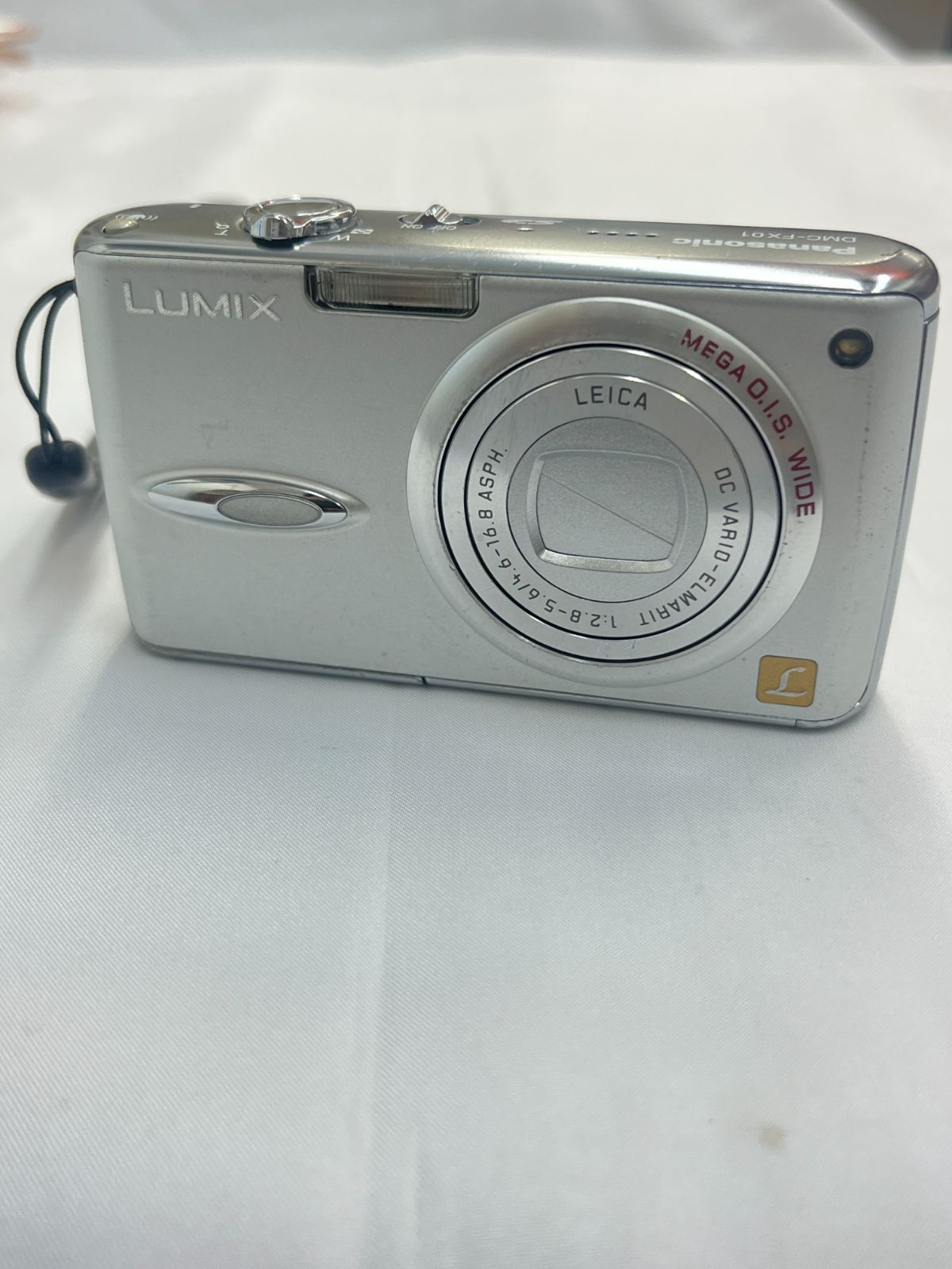 Panasonic DMC-FX01 コンパクトデジタルカメラ 動作未確認 Panasonic DMC-FX01 コンパクトデジタルカメラ 動作未確認 ジャンク