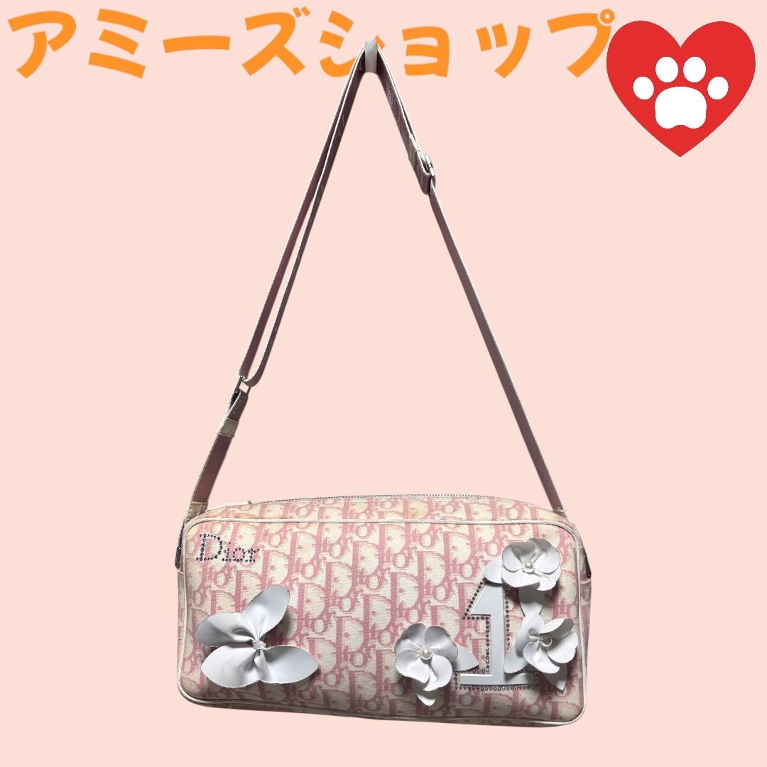 Dior フラワー装飾 バッグ Dior フラワー装飾 バッグ