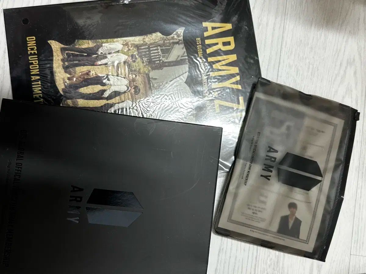 BTS ARMY アミ キット KIT ARMY ZIP - メルカリ