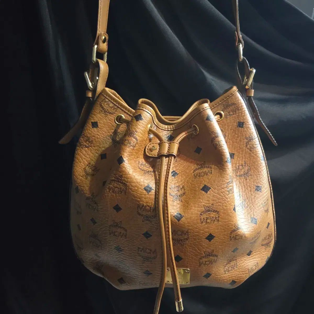 MCM ヴィセトス 巾着バッグ バケットバッグ Lサイズ