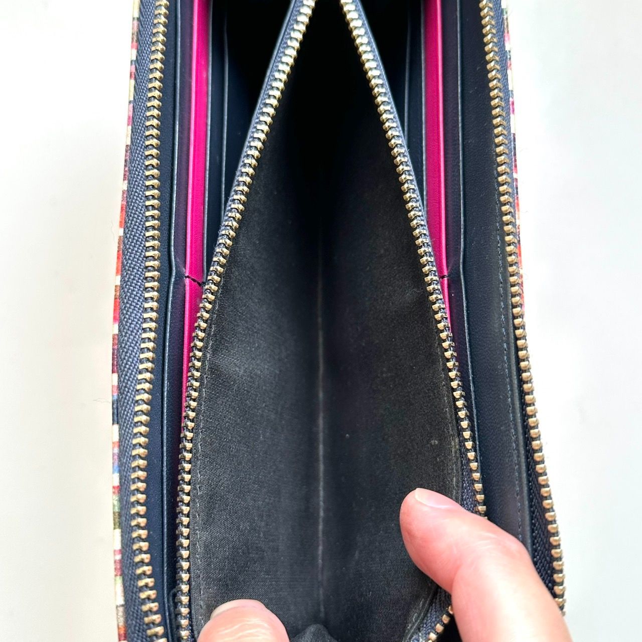 ポールスミス Paul Smith 長財布 クロスオーバーストライプトリム