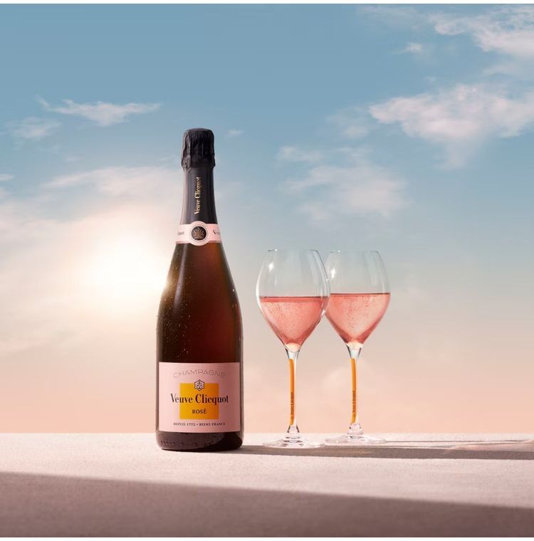 ヴーヴ・クリコ ローズラベル750ml ギフトボックス【正規品】(代