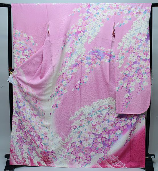 振袖 正絹 着物単品 仕立て上がり 百花繚乱 花銀縁取り ピンク 成人式 