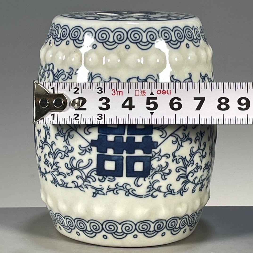 青花喜鼓椅 景徳鎮 陶磁器 装飾品 現代工芸品 美術品 置物 青花喜鼓椅 景徳鎮 陶磁器 装飾品 現代工芸品 美術品 置物