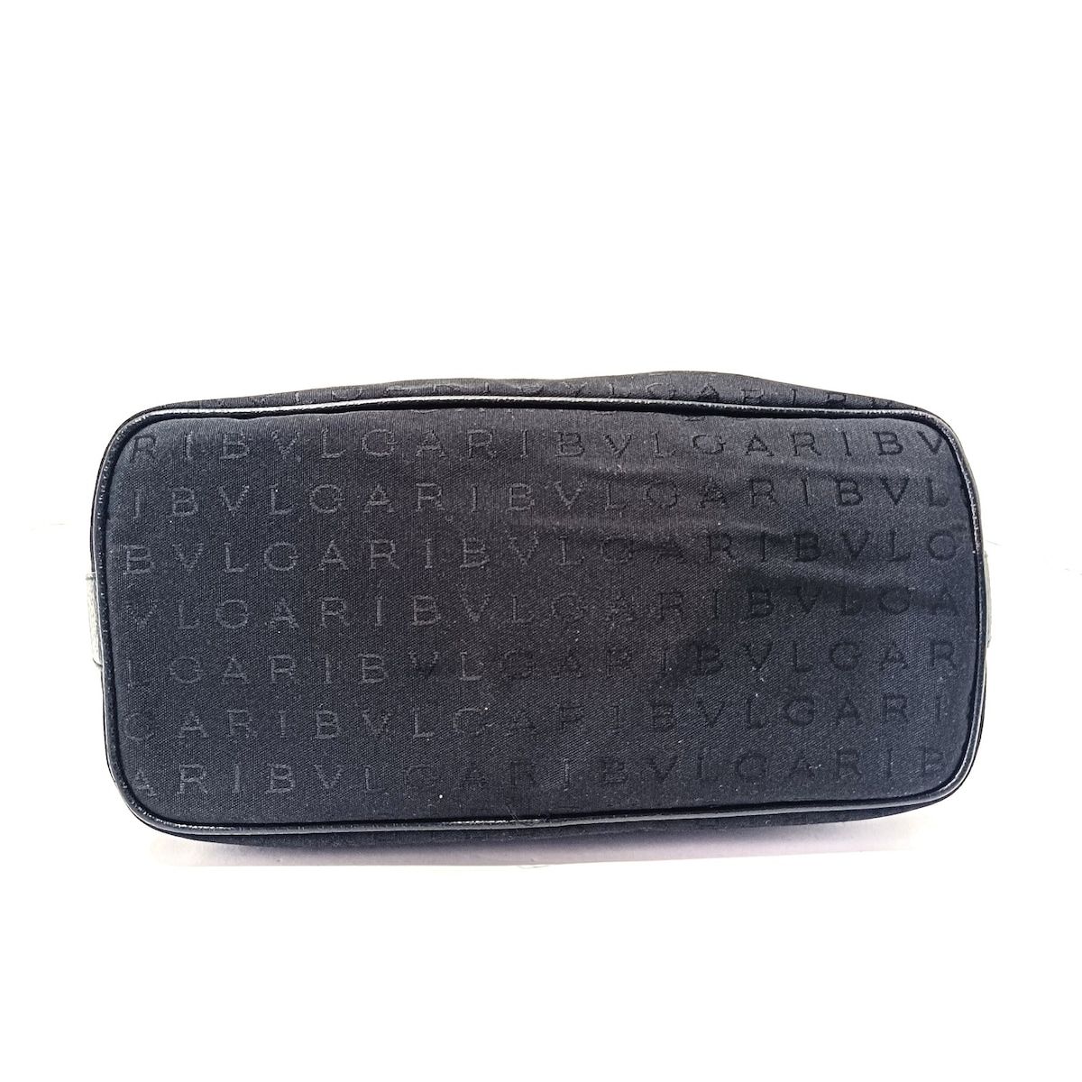 BVLGARI(ブルガリ) ショルダーバッグ美品 ロゴマニア 黒 レザー