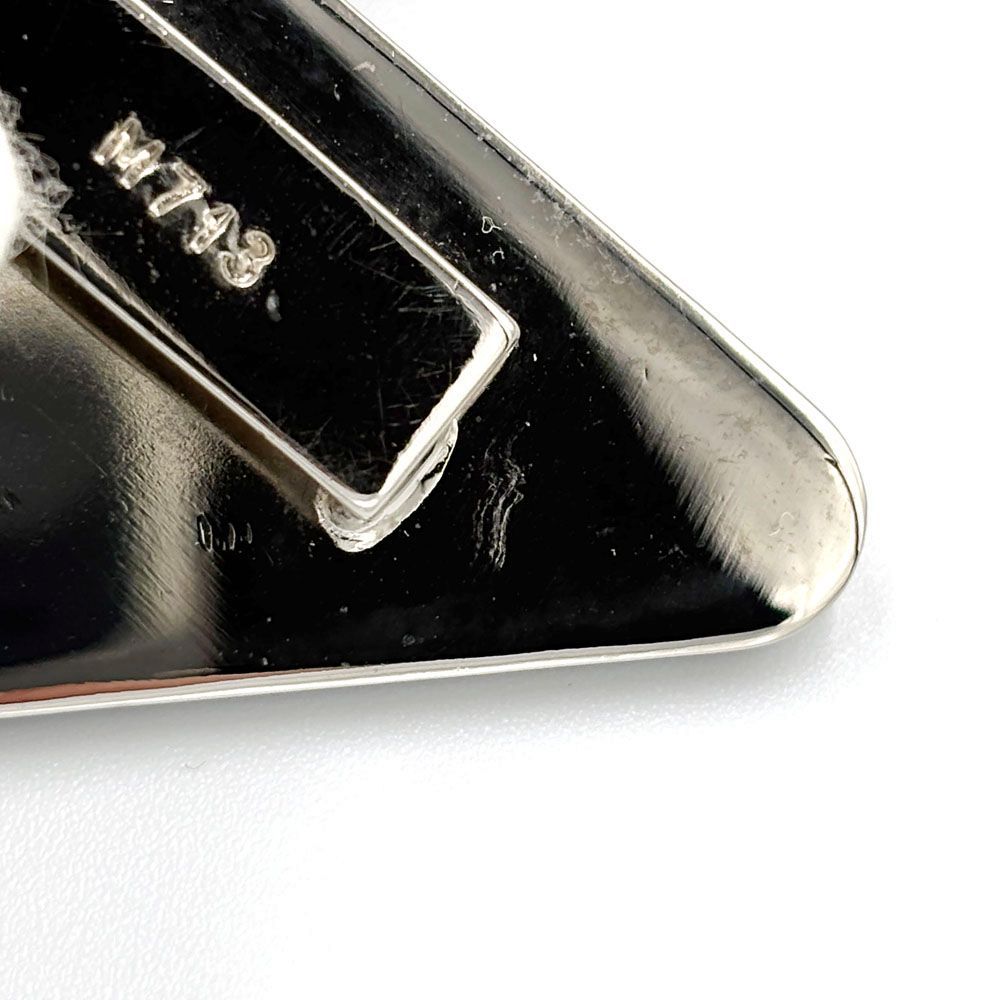 プラダ PRADA ロゴ キーホルダー M713 レッド シルバー メタル 中古AB